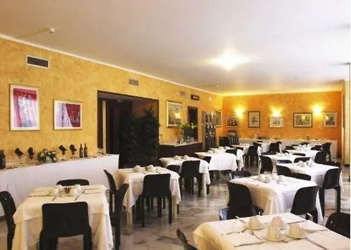 ****  Hotel Elitis Legnano Italia